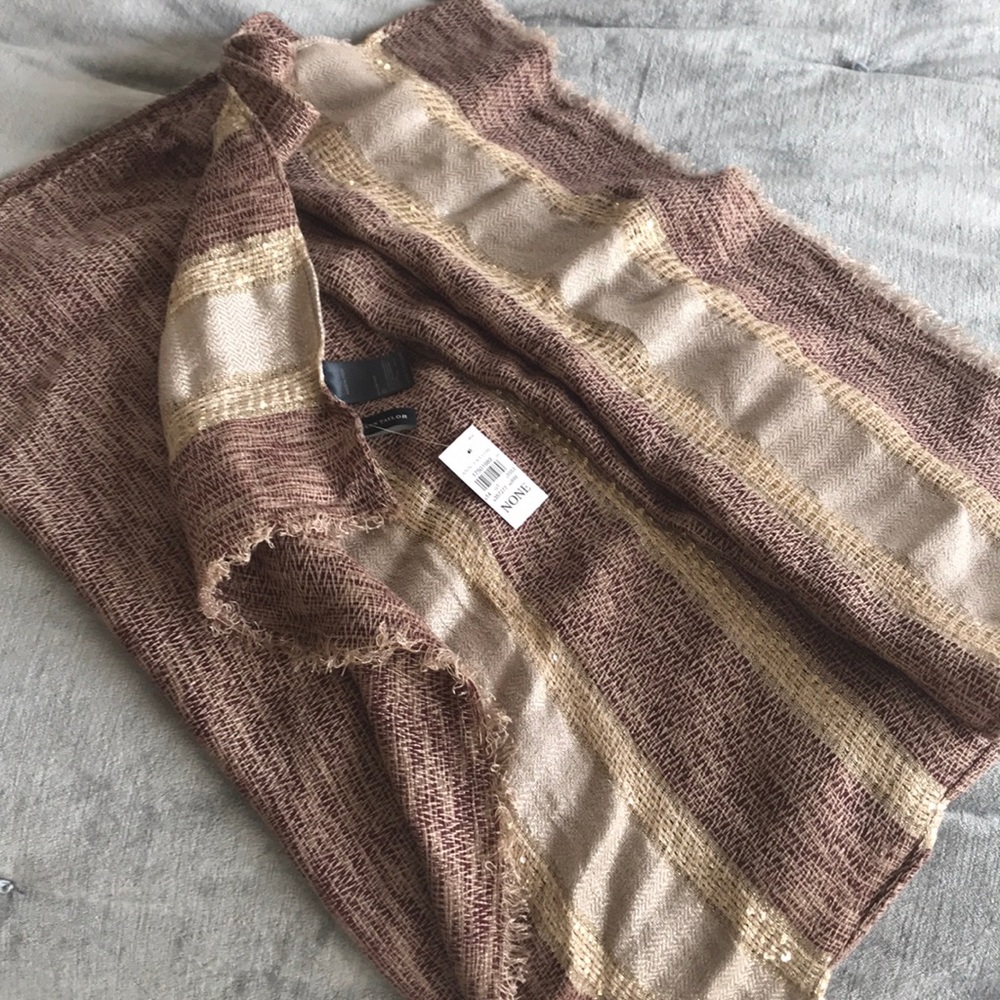 Ann Taylor scarf 🧣
